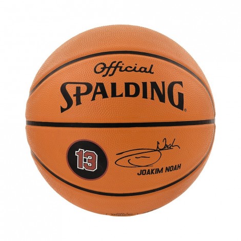 Ballon NBA Player Joakim Noah Spalding